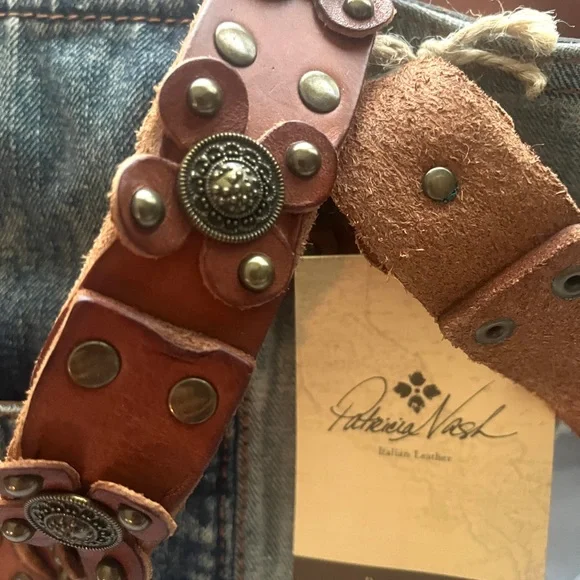 NWT Patricia Nash Denim Patchwork Tote Satchel - Picture 5 of 12